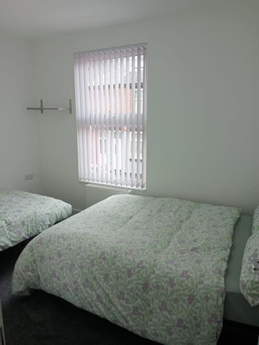 Roovi'S Nest Villa Nottingham Bagian luar foto